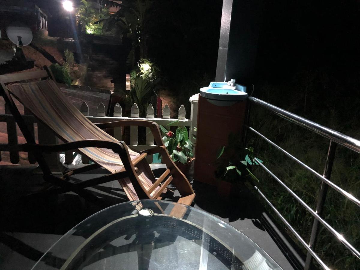 Hamadhi Guest Hotel Haldummulla Екстериор снимка